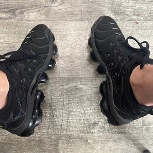 Vapor max plus